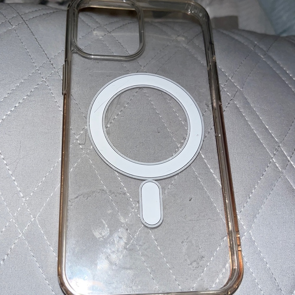 iPhone 12 Pro Max magsafe clear case